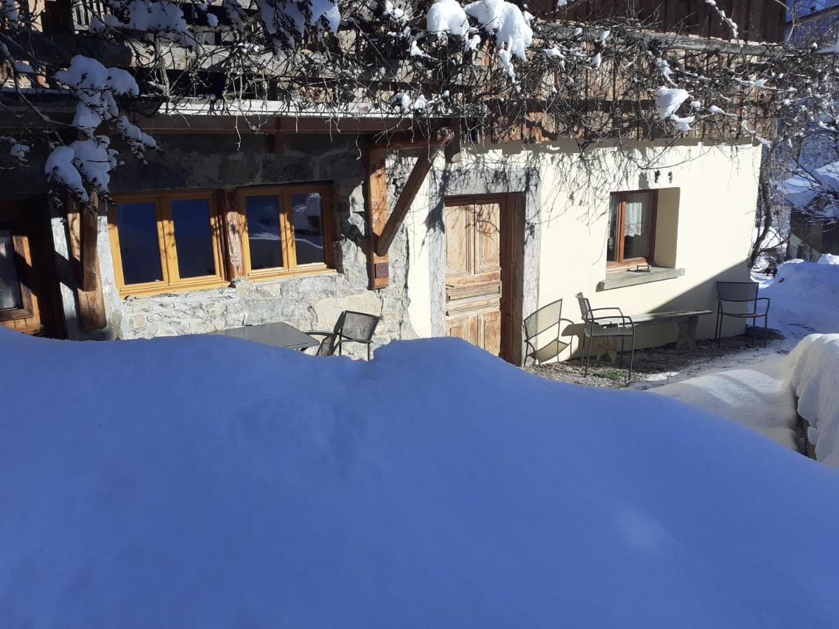 La Grange De Pimberty - Beautiful Apartments 27 Miles From Geneva Vailly Exterior foto